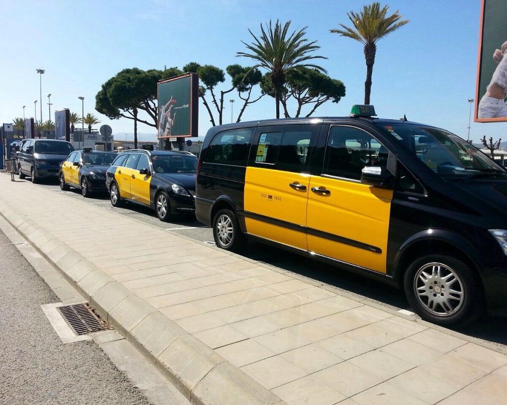 taxi barcelona 24h