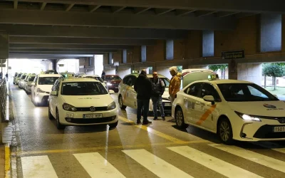 Detienen a la mafia del taxi en el aeropuerto de Sevilla