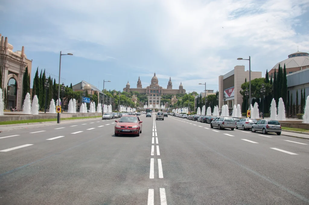 barcelona carretera cielo viajes palacio