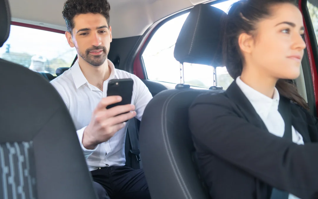 Cómo reconocer un servicio de taxi oficial cuando llamas por teléfono