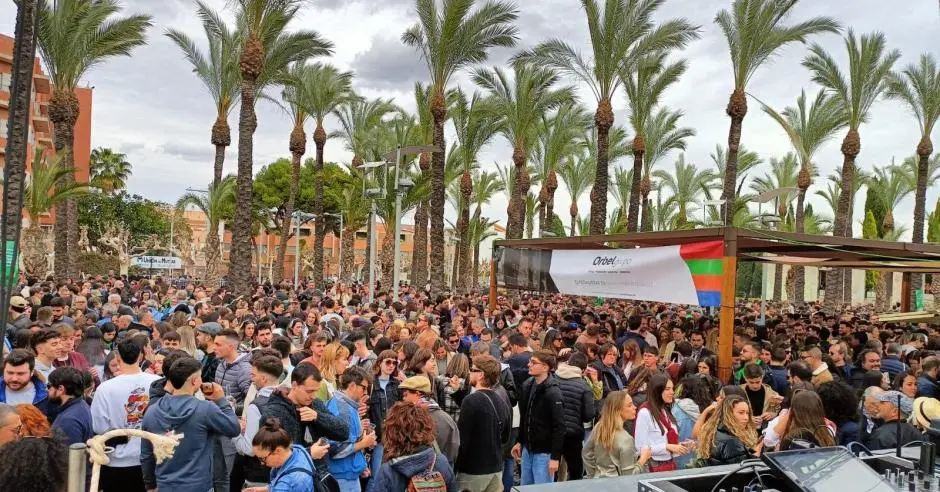 67dd4941b4451 r d 831 532