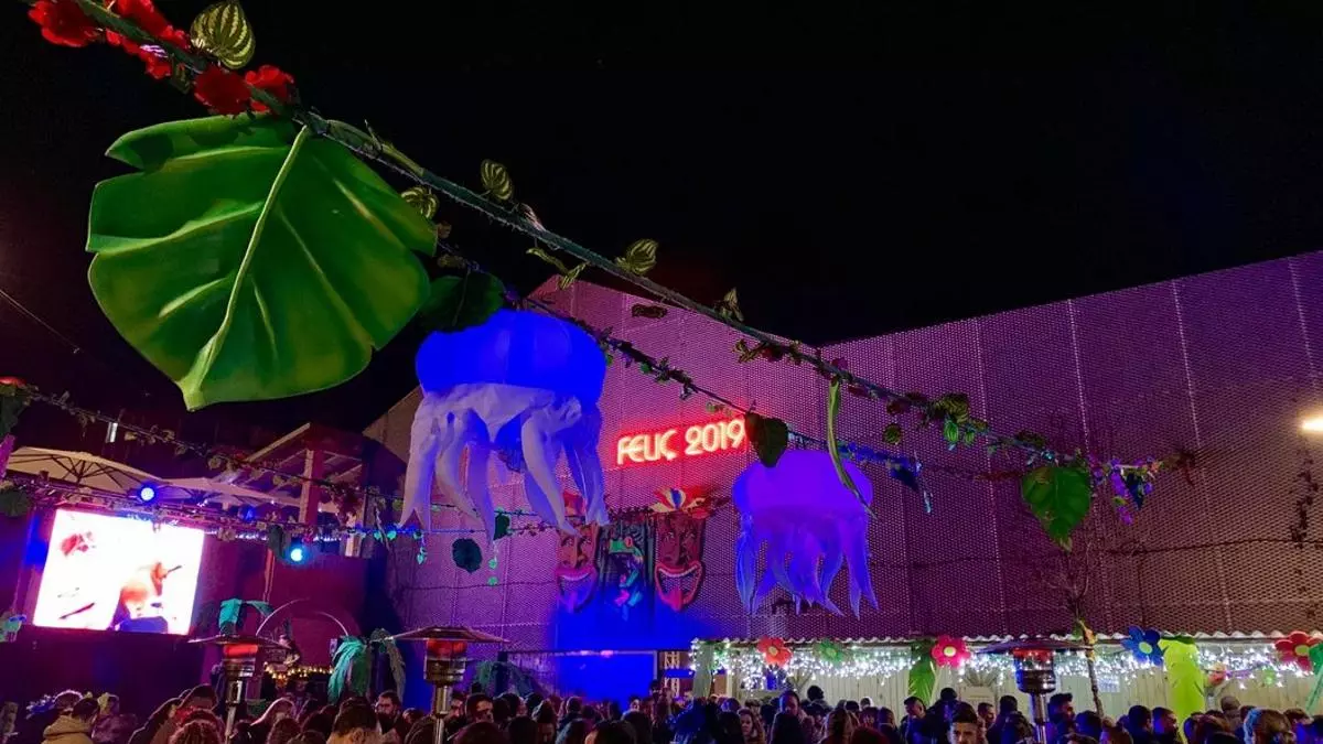 eba5bbdb 338f 4cff 8a00 7e848eb0f349 16 9 discover aspect ratio default 0