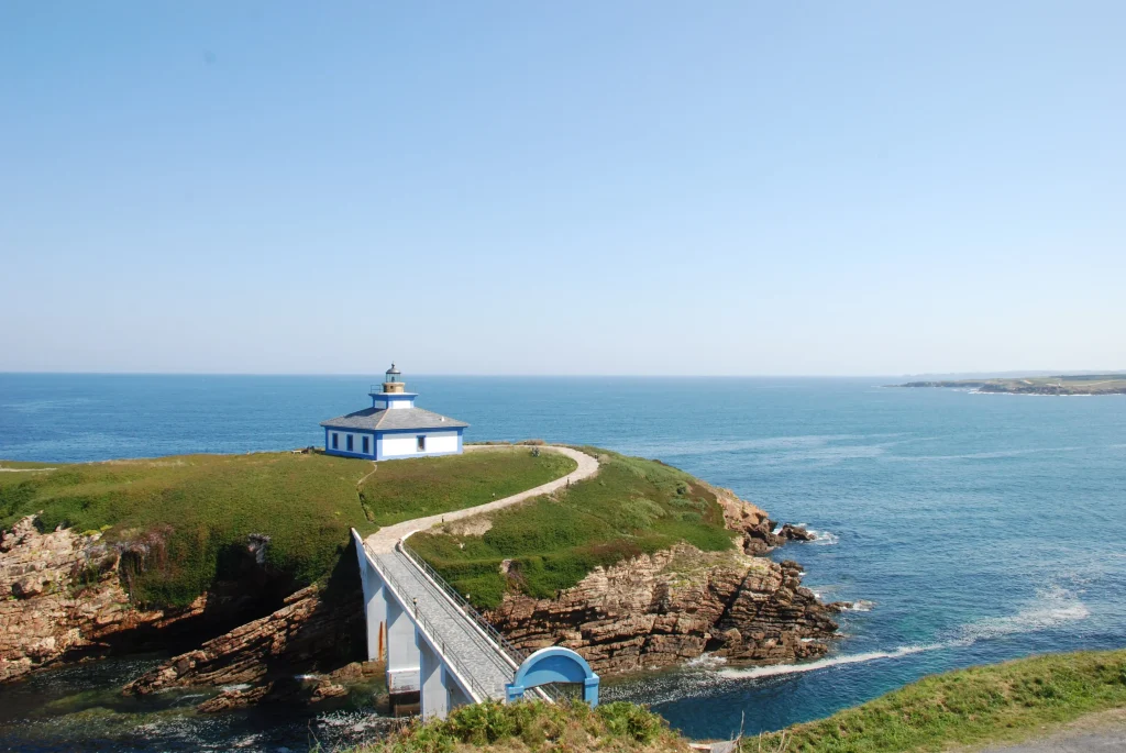 Cómo moverte por los pueblos asturianos en una escapada gastronómica 1 Tapia de Casariego