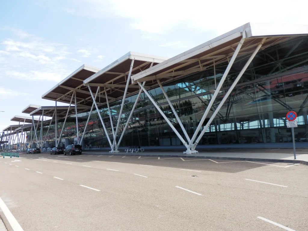 Aeropuerto de Zaragoza Aeropuerto de Zaragoza