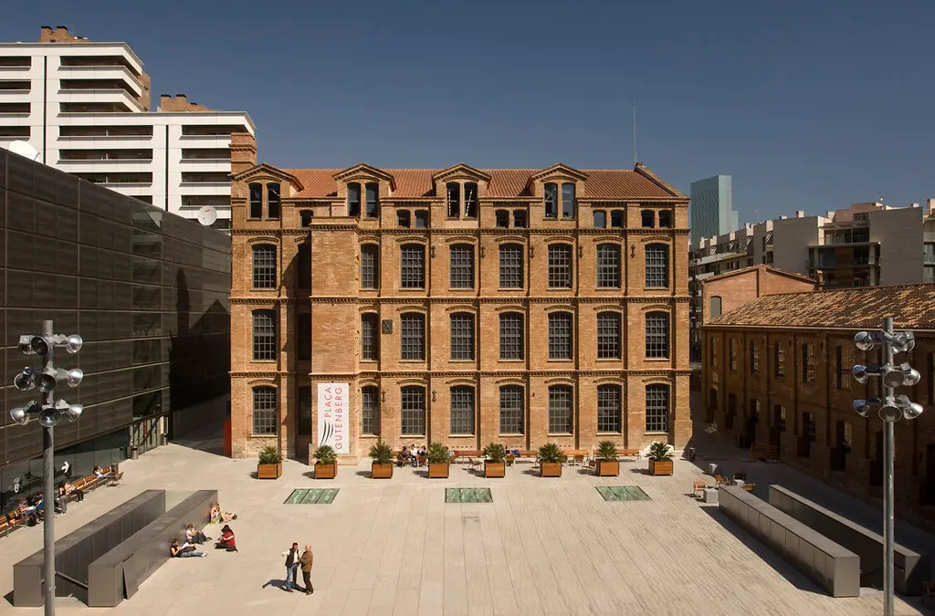 Campus de comunicación Universidad pompeu Fabra Campus de comunicación Universidad pompeu Fabra