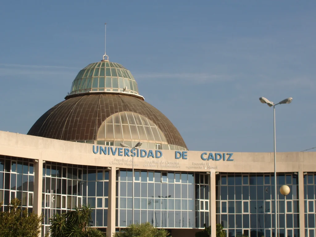 Cúpula CASEM Campus de Puerto Real Cúpula CASEM Campus de Puerto Real
