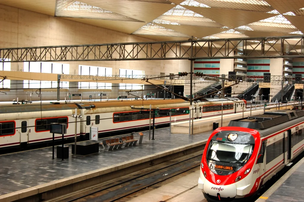 Estación Zaragoza Delicias Estación Zaragoza Delicias