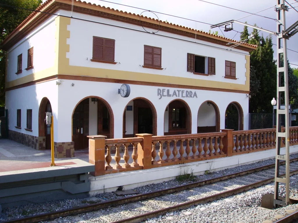 Estación de Bellaterra Estación de Bellaterra