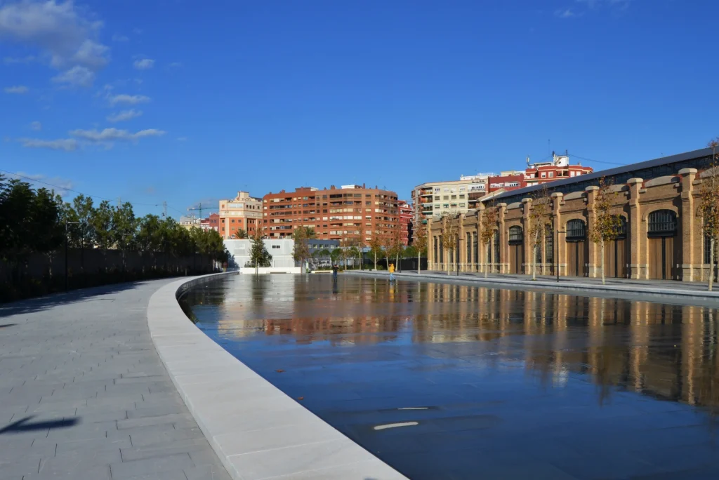 Estanque de la Panderola en Valencia Estanque de la Panderola en Valencia