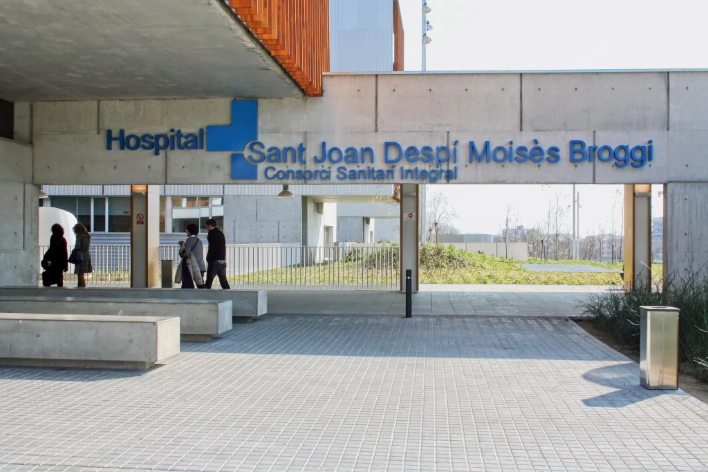 Hospital de San Juan Despí Moisès Broggi Hospital de San Juan Despí Moisès Broggi