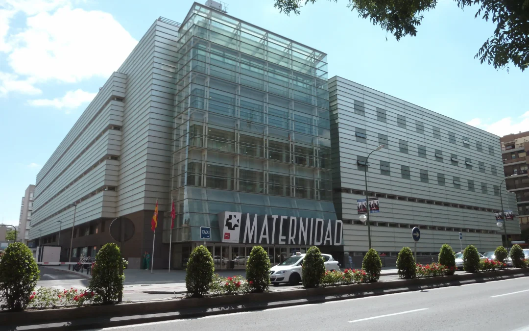 Hospitales de referencia de Madrid: cómo llegar desde estaciones y municipios metropolitanos
