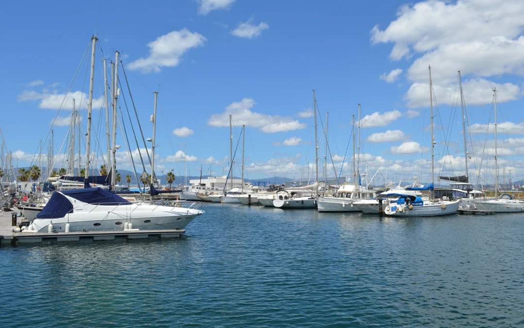 Puerto de Tarifa: cómo llegar al ferry con equipaje y margen suficiente