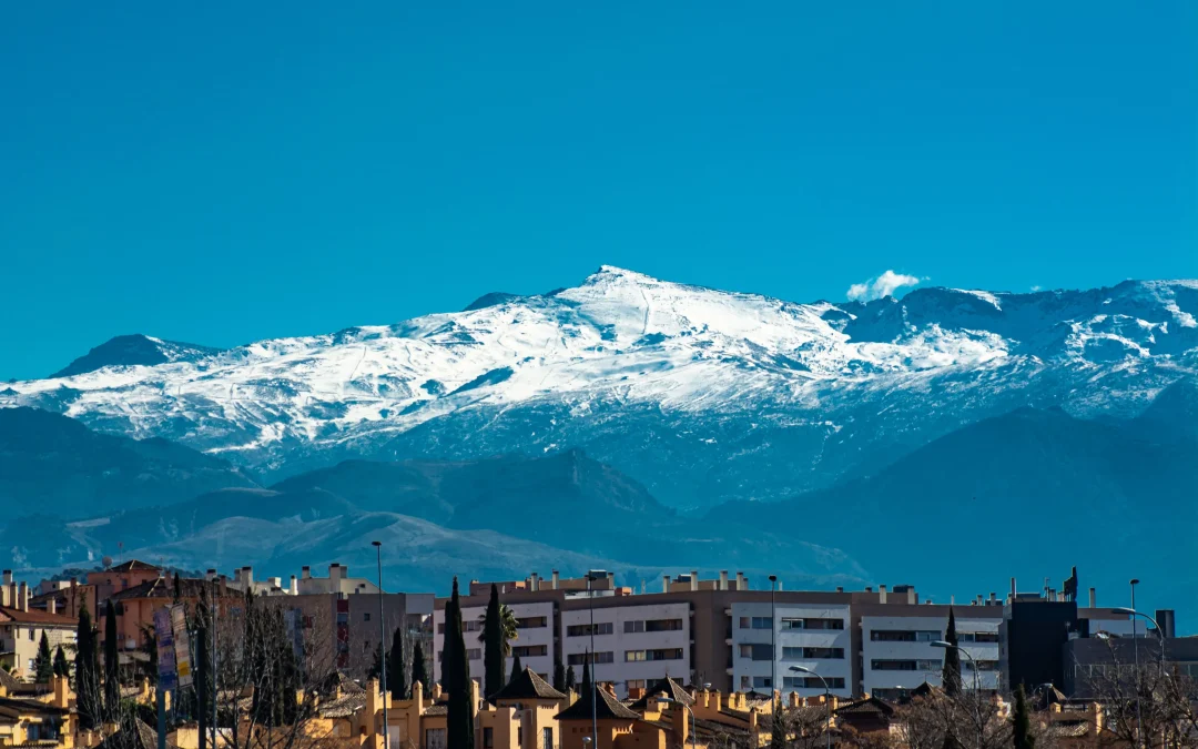 Sierra Nevada fuera de la temporada de esquí: excursiones y actividades sin coche