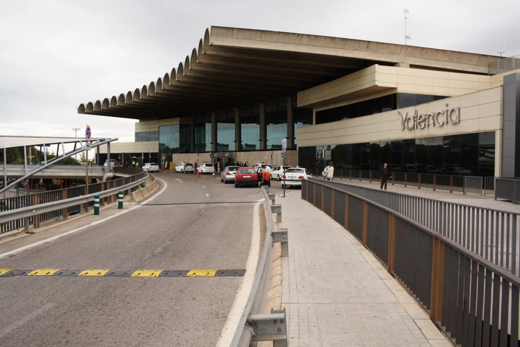 Terminal del aeropuerto de Valencia Terminal del aeropuerto de Valencia