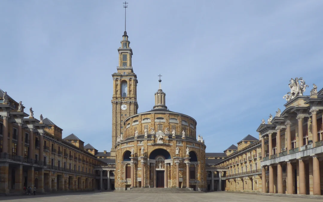 Cómo llegar a Laboral Ciudad de la Cultura, Cabueñes y el campus universitario desde el centro de Gijón