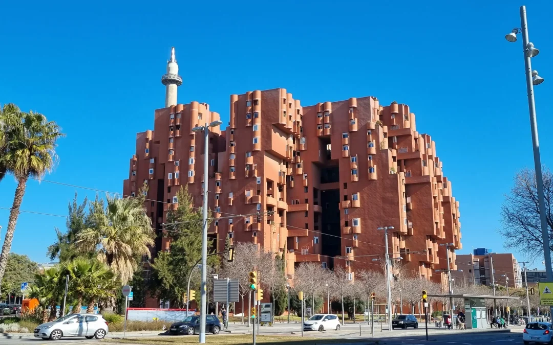 Walden 7, hospitales y zona empresarial: cómo moverte por Sant Just Desvern