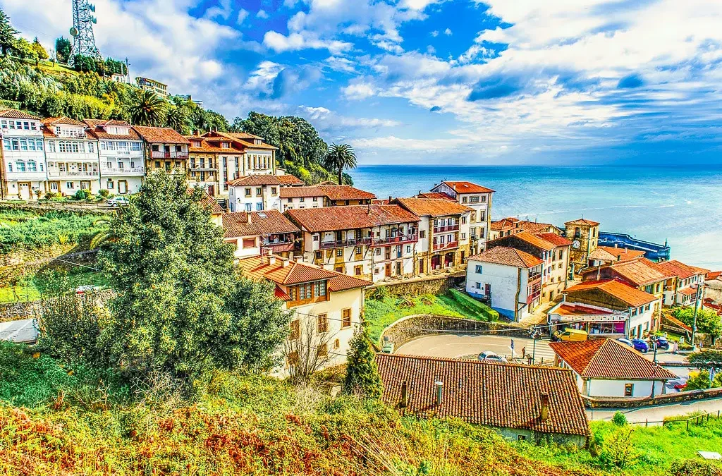 Rutas para descubrir sidrerías, pueblos y miradores de Asturias