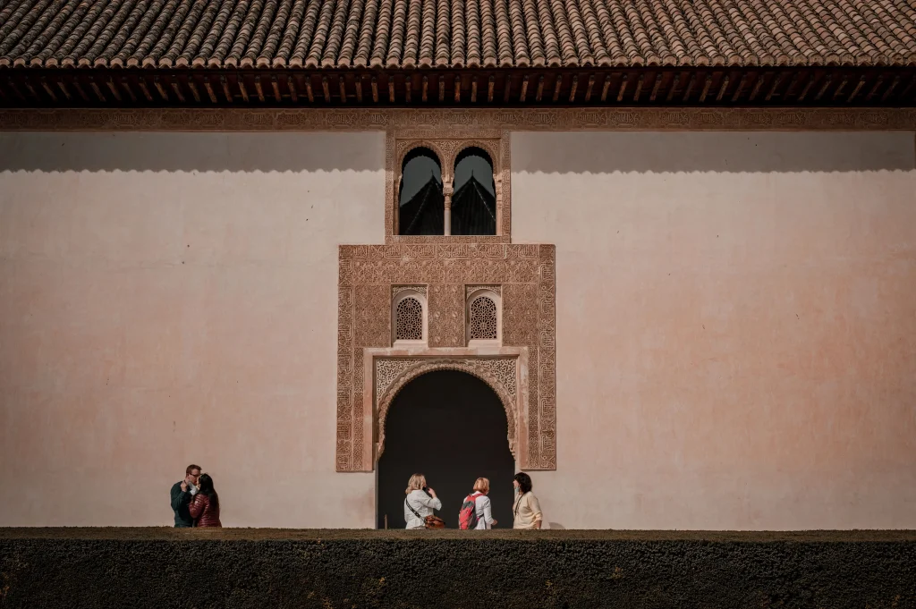 Turistas en La Alhambra Turistas en La Alhambra