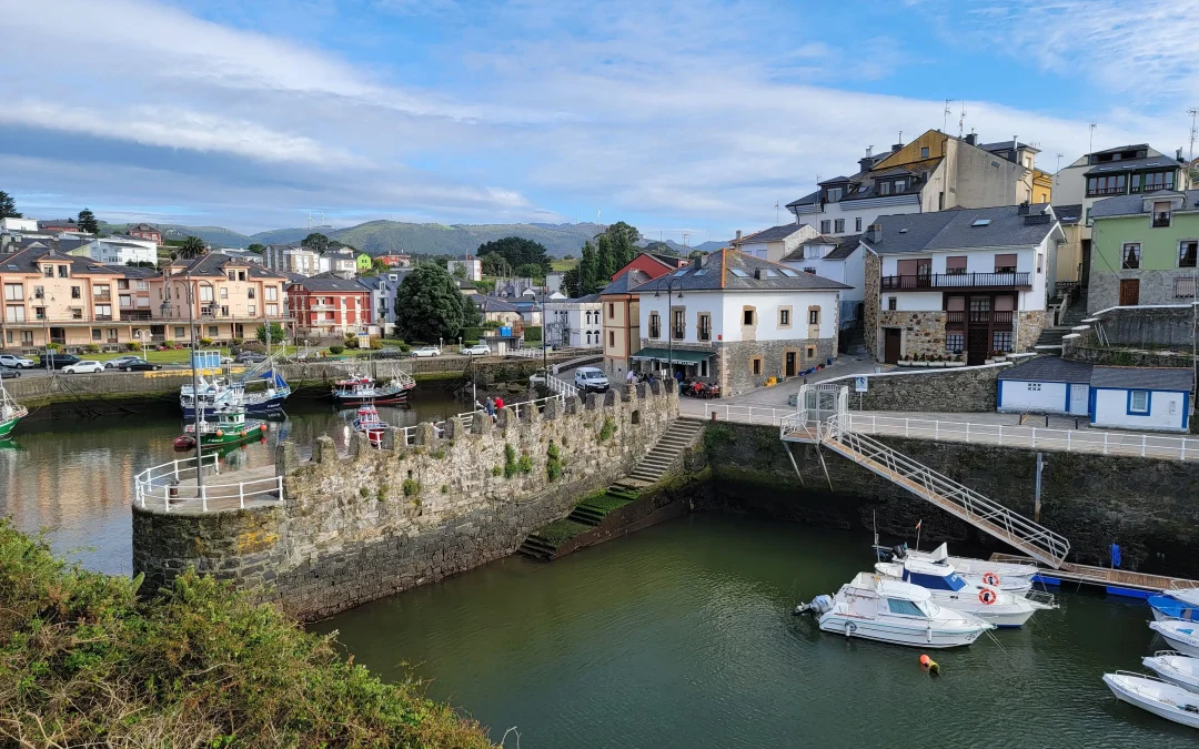Cómo moverte por Asturias cuando quieres visitar costa y montaña en el mismo viaje